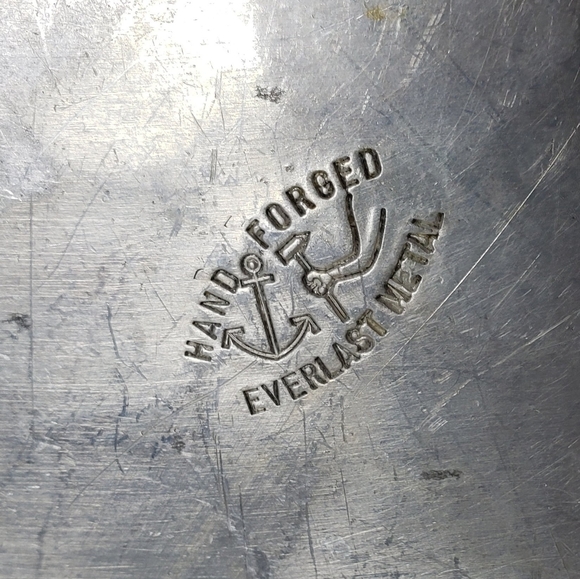 Vintage Floral Bowl Hand Forged Aluminum Ruffled Edge - Picture 2 of 3